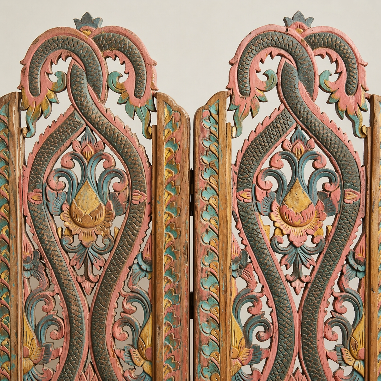 Decorative Wooden Folding Screen