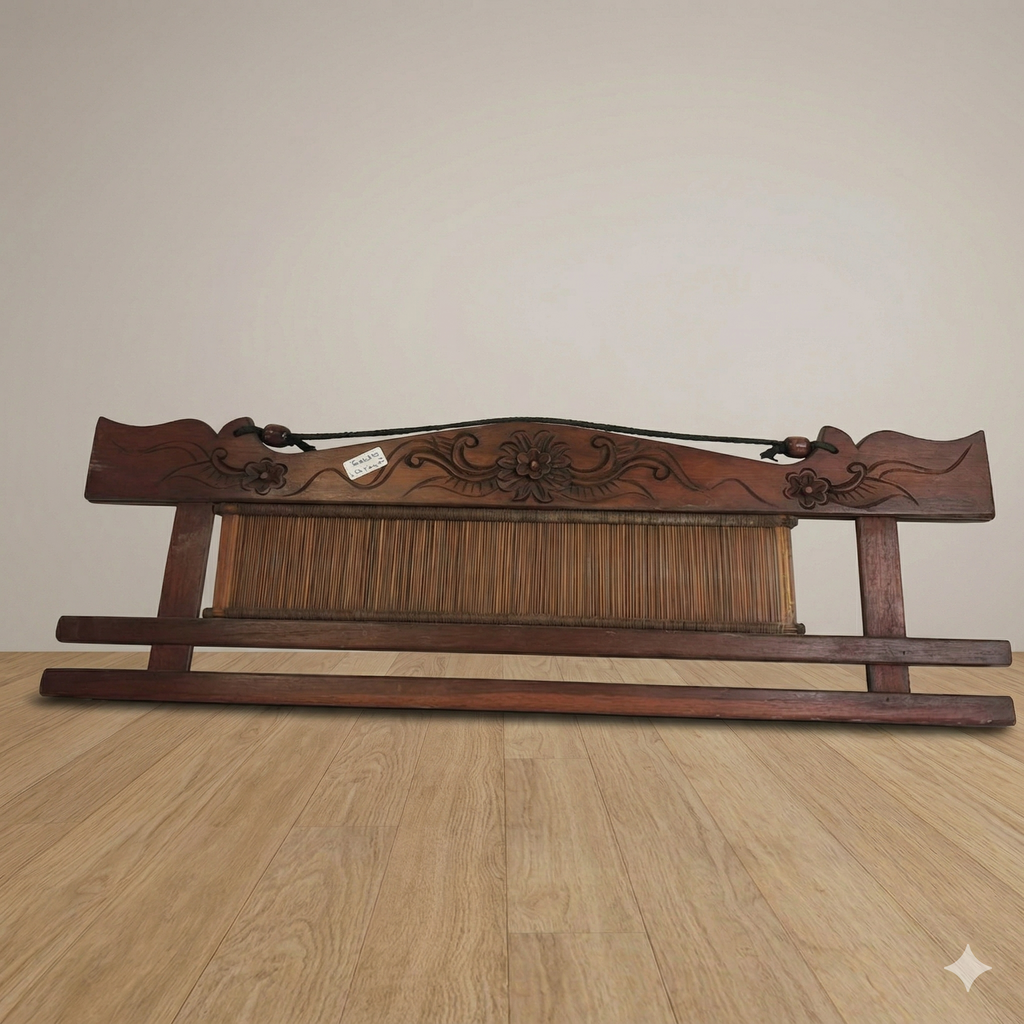 Handcarved Wooden Rack – Antique Design