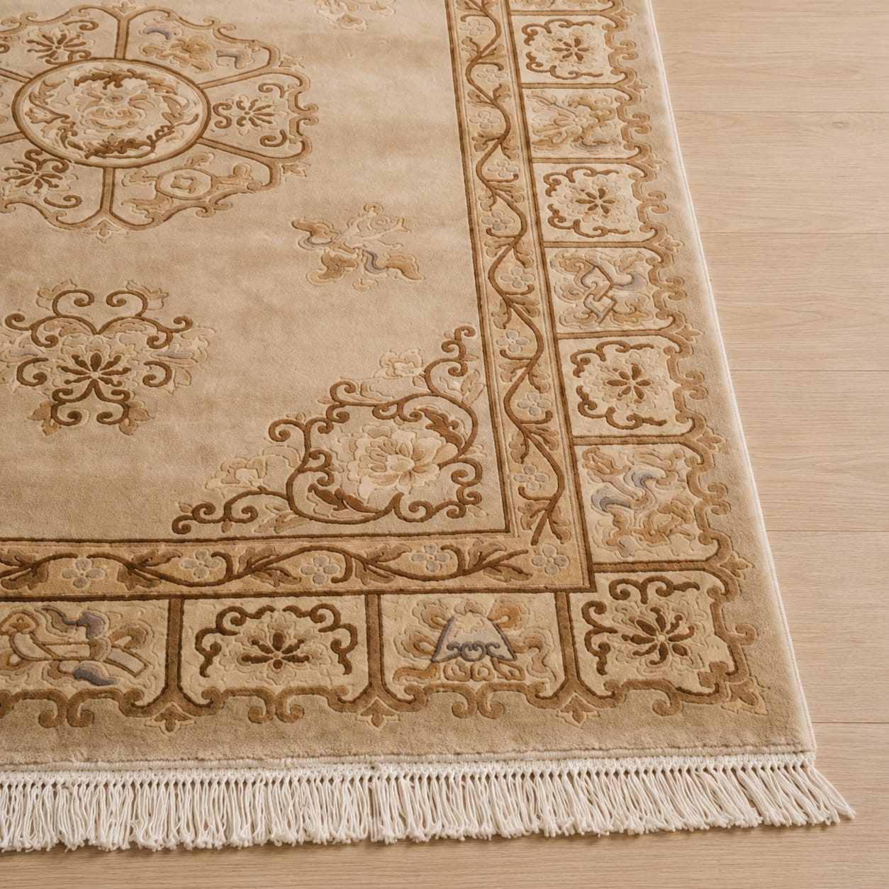 Handcrafted Beige Shinwah Rug