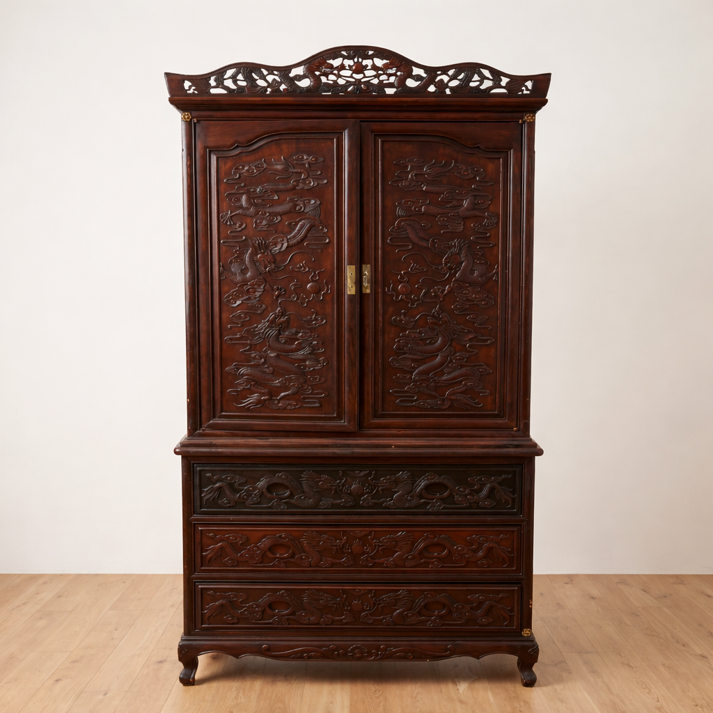 Hand-Carved Solid Rosewood Classic Bedroom Set